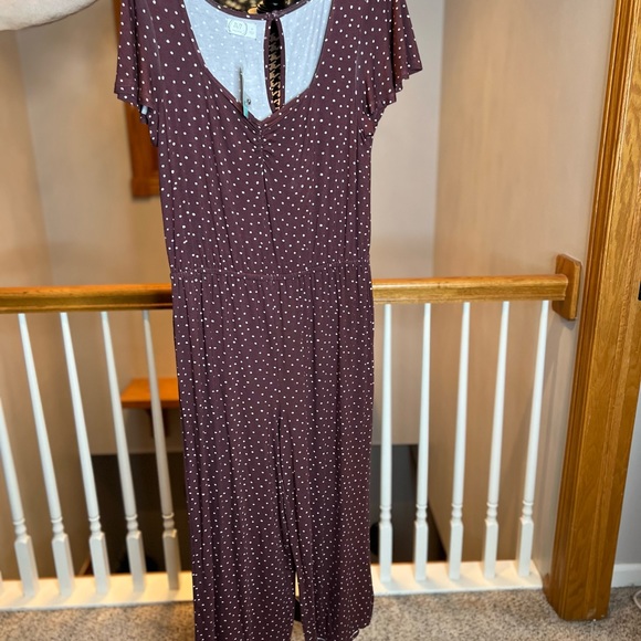 NWT! Polka dot cropped jumpsuit from Maurices ❤️ - Picture 5 of 5